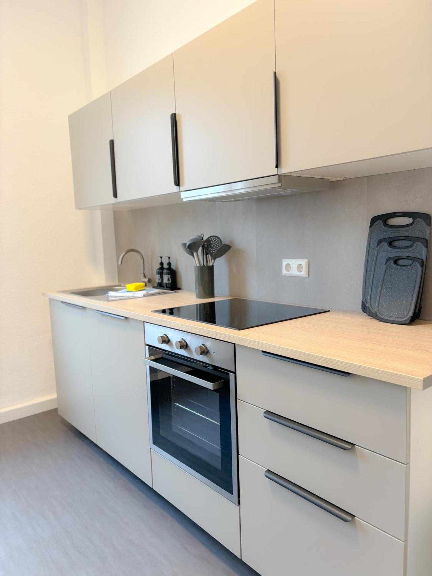 Helles City Apartment Fuer Familien & Gruppen นอย-อุล์ม ภายนอก รูปภาพ