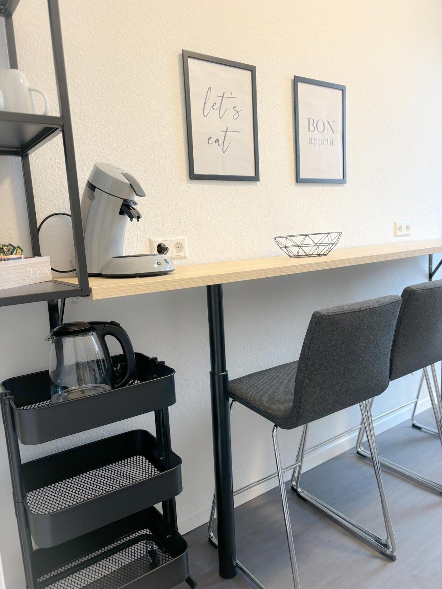 Helles City Apartment Fuer Familien & Gruppen นอย-อุล์ม ภายนอก รูปภาพ